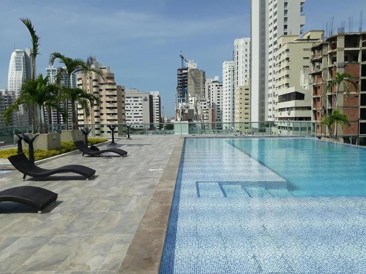 By Calamari Homes - Infinitum 3302 Bocagrande Apartamento