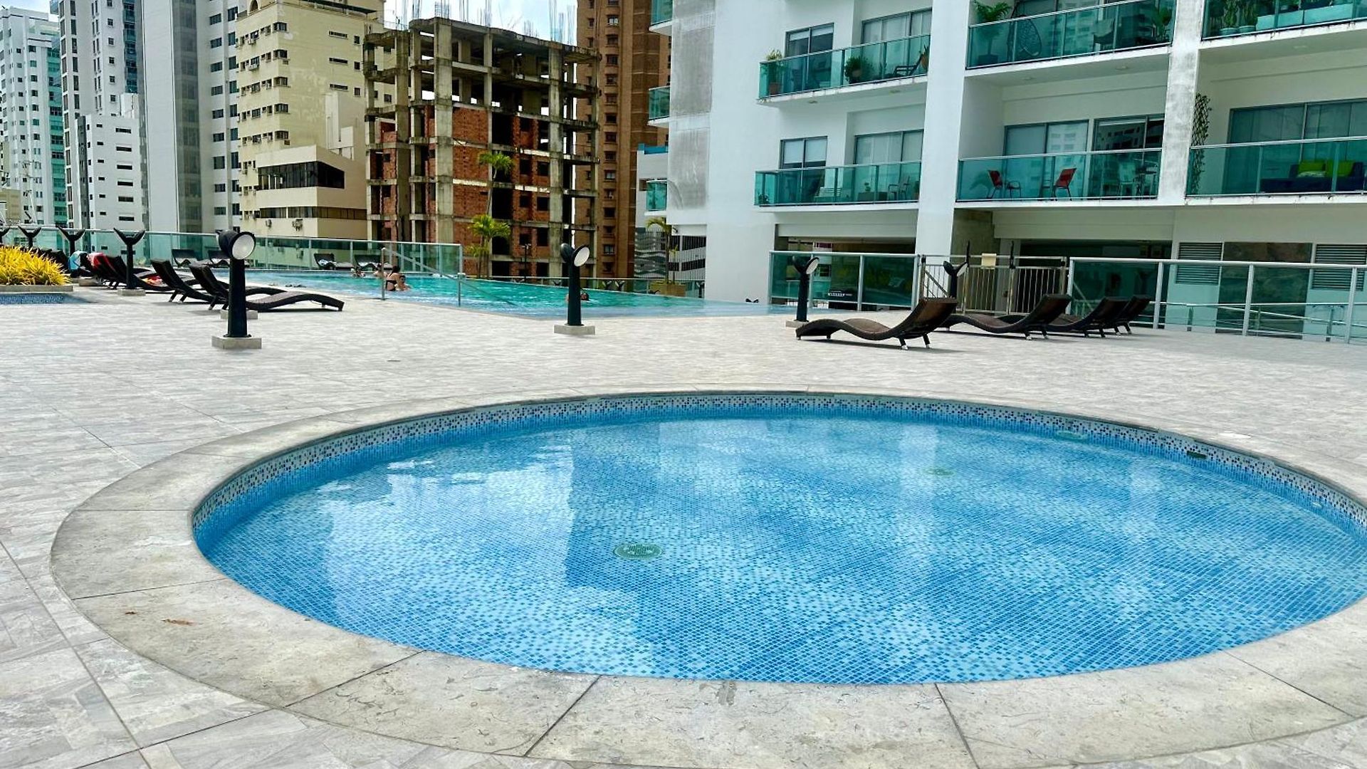 By Calamari Homes - Infinitum 3302 Bocagrande Apartamento