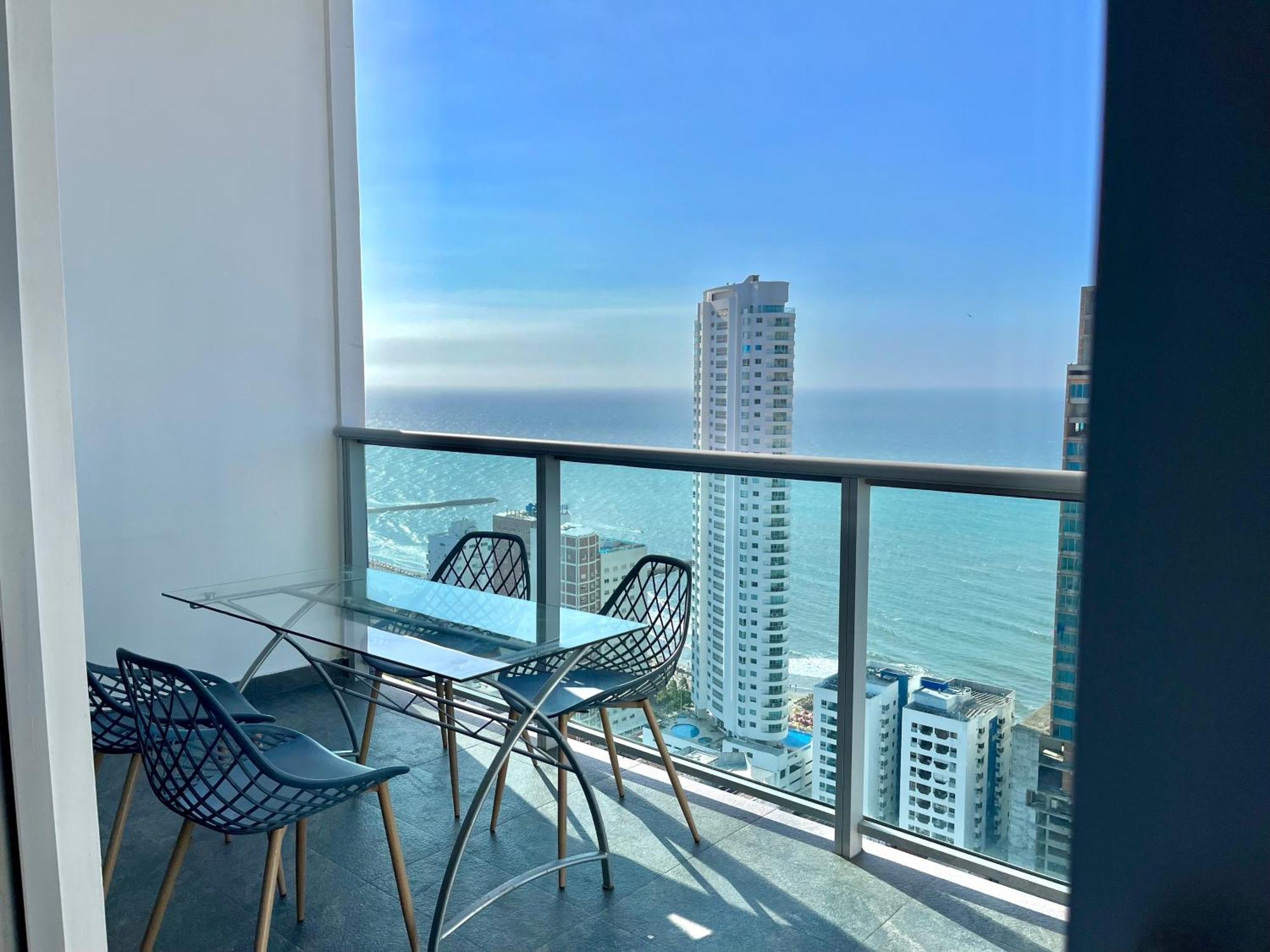 Apartamento By Calamari Homes - Infinitum 3302 Bocagrande *