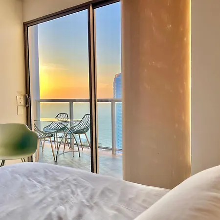 Apartamento By Calamari Homes - Infinitum 3302 Bocagrande *